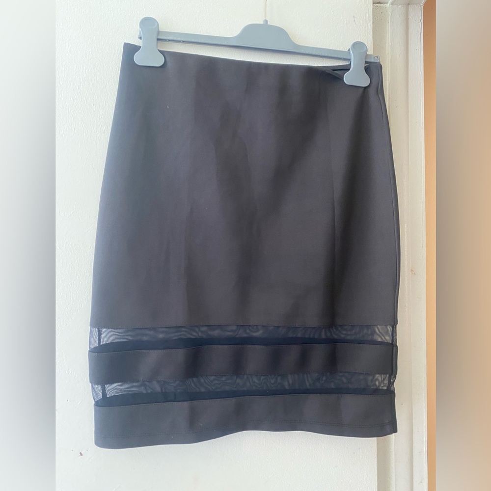 Short black skirt